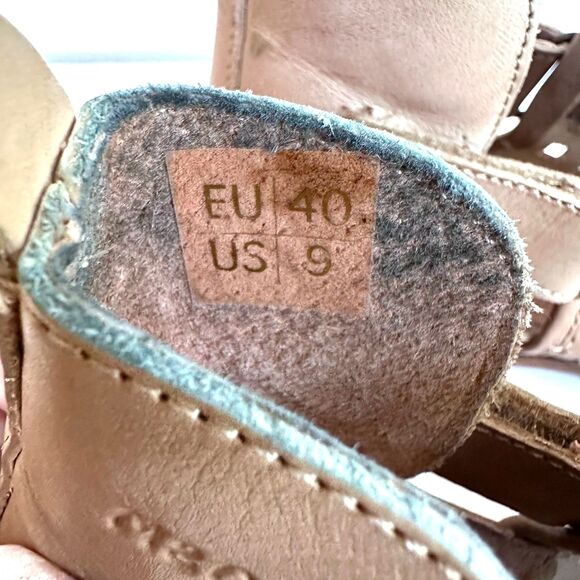 Musse & Cloud Caila Argento Ankle Booties Women's EUR 40/US 9 Perforated Tan - Picture 10 of 12